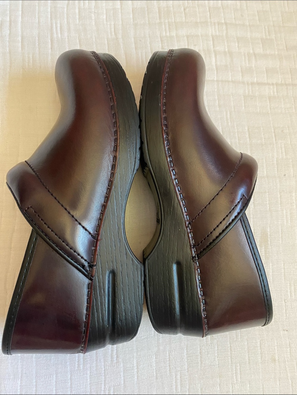 DANSKO Leather Clogs in Burgundy - Picture 4 of 7